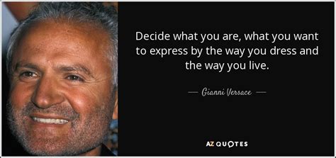 gianni versace quotes about fashion.